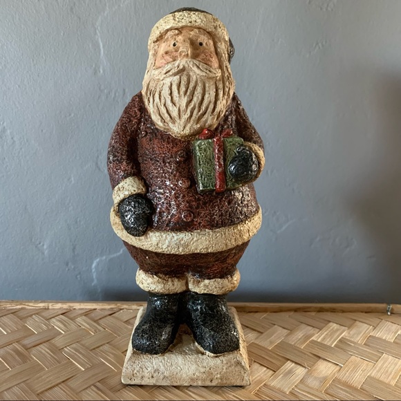 🎄SALE 🎄Holding a Present - Picture 8 of 8